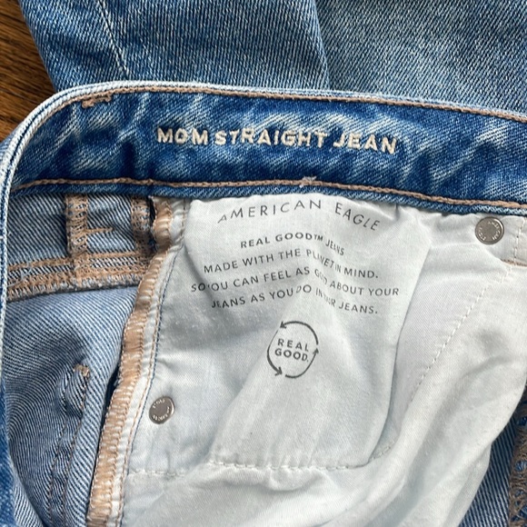 American Eagle Outfitters Mom Straight Jeans - Picture 9 of 9